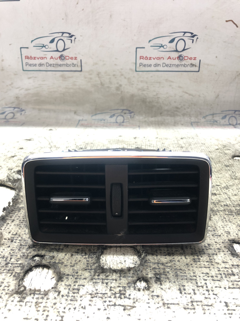 Grila ventilație cotiera Skoda Karoq 2019