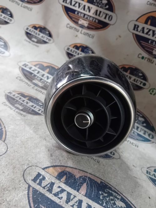 Grila ventilație dreapta Audi A1 2012