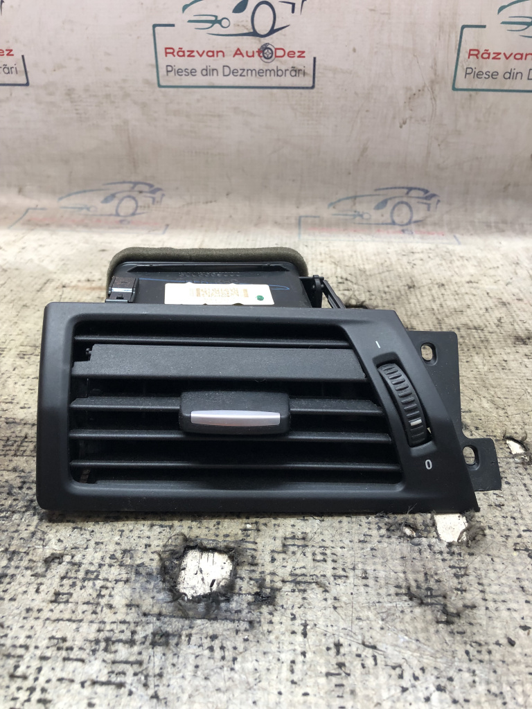 Grila ventilație dreapta BMW X3 F25 2015