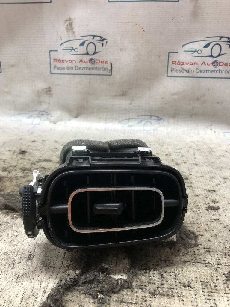 Grila ventilație dreapta Citroen C3 1.2 Benzina 2017