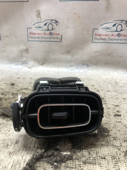 Grila ventilație dreapta Citroen C3 1.2 Benzina 2017