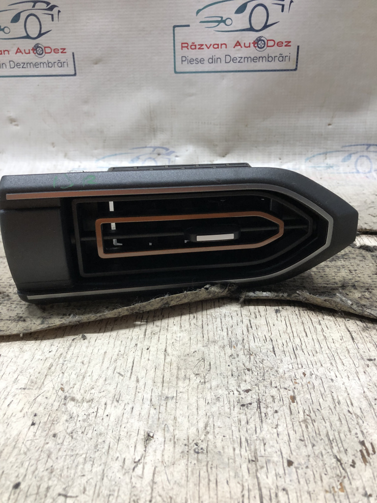 Grila ventilație dreapta Dacia Sandero 3 1.0 Benzina 2022
