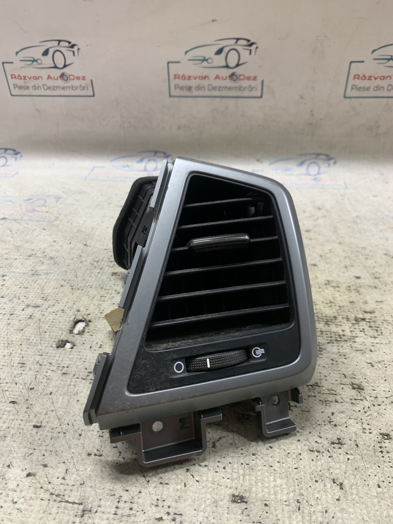 Grila ventilație dreapta Hyundai Tucson 1.7 Motorina 2017, -