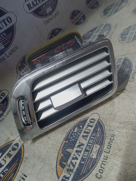 Grila ventilație dreapta Mercedes CLS 2012
