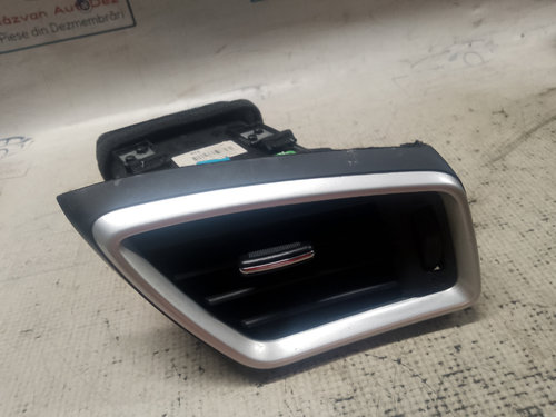 Grila ventilație dreapta Nissan Qashqai 1.6 Motorina 2016