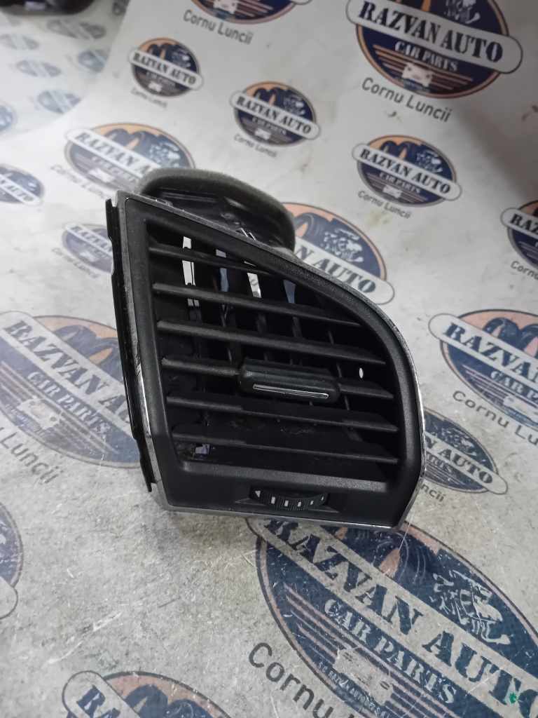 Grila ventilație dreapta Skoda Fabia 3 2015