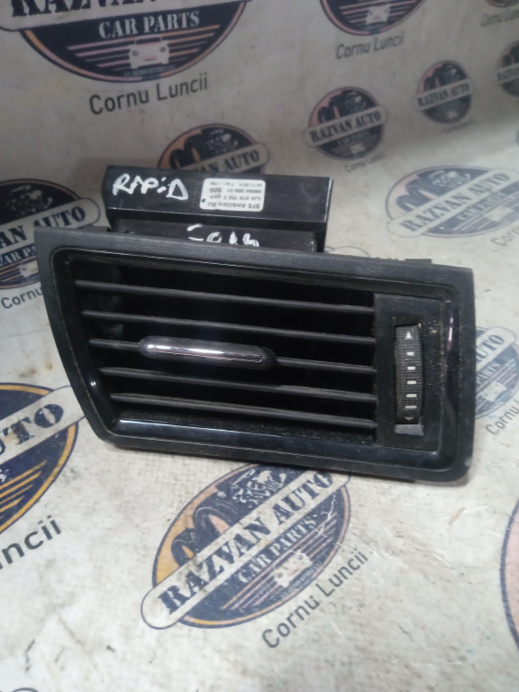 Grila ventilație dreapta Skoda RAPID 2014