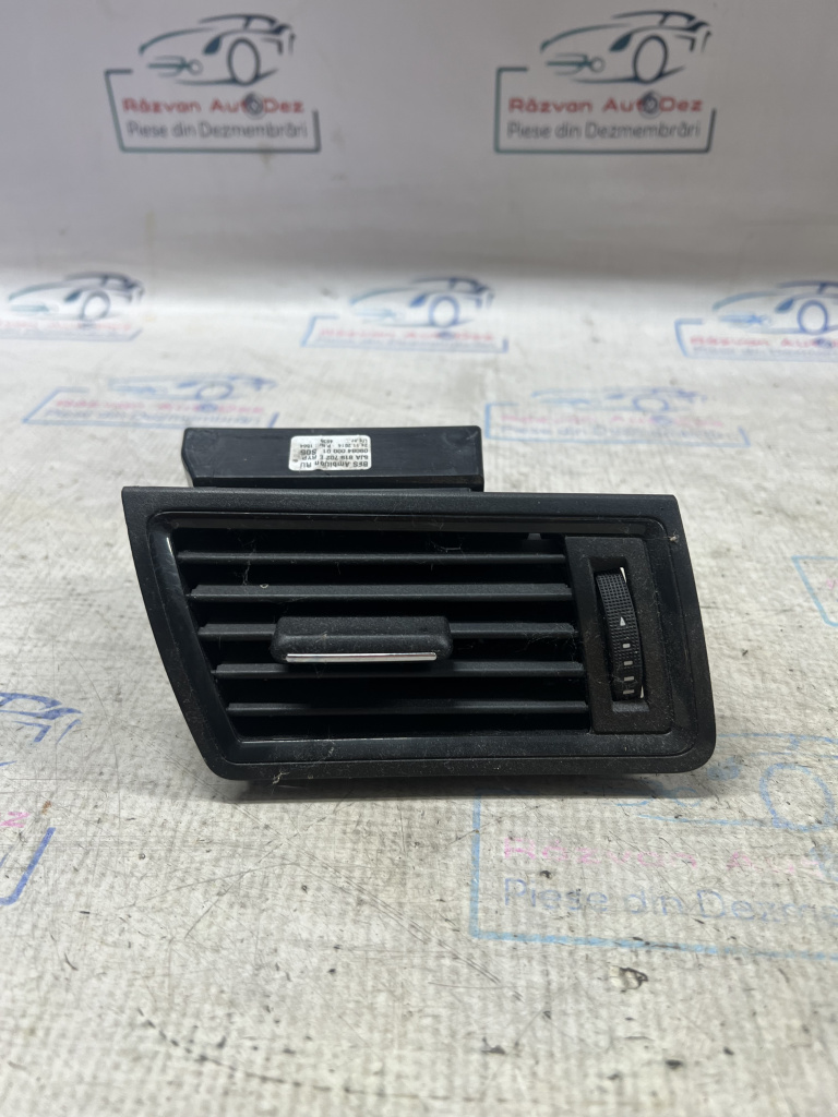 Grila ventilație dreapta Skoda RAPID 2014, 5JA819702E