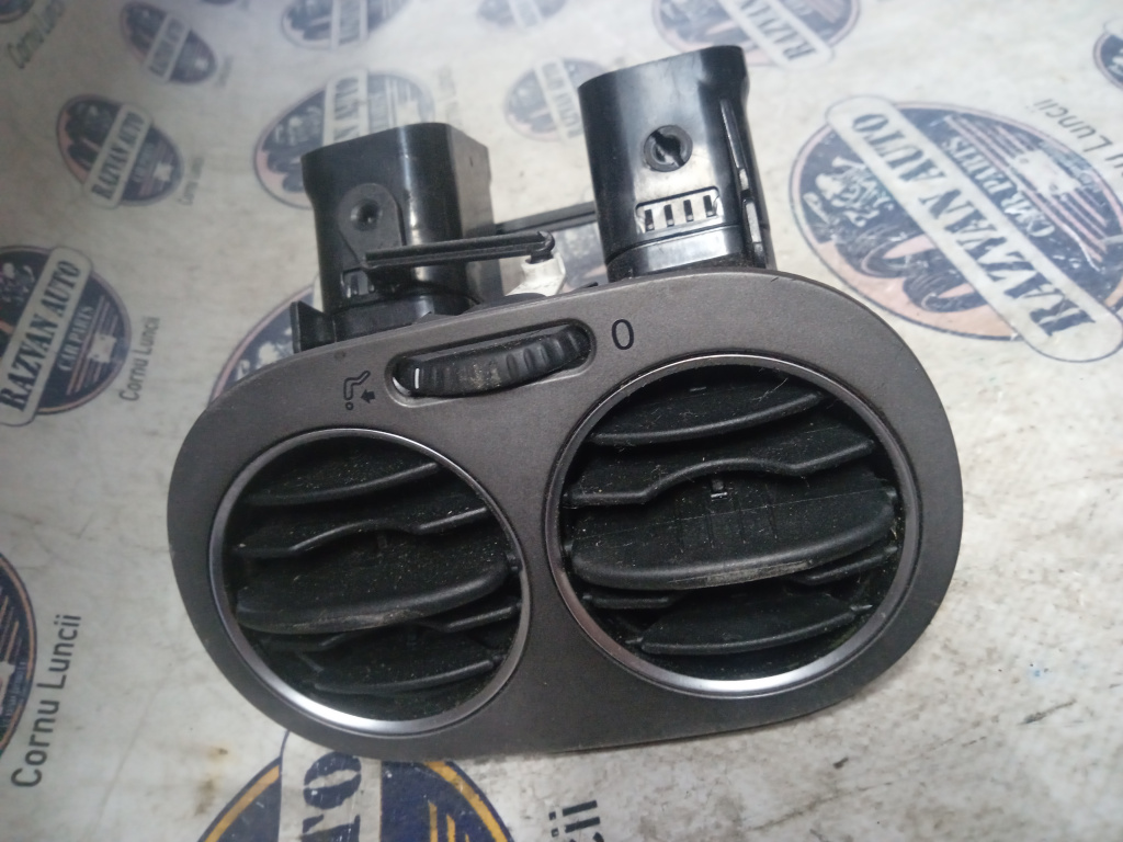Grila ventilație dreapta Volkswagen Tiguan 2014