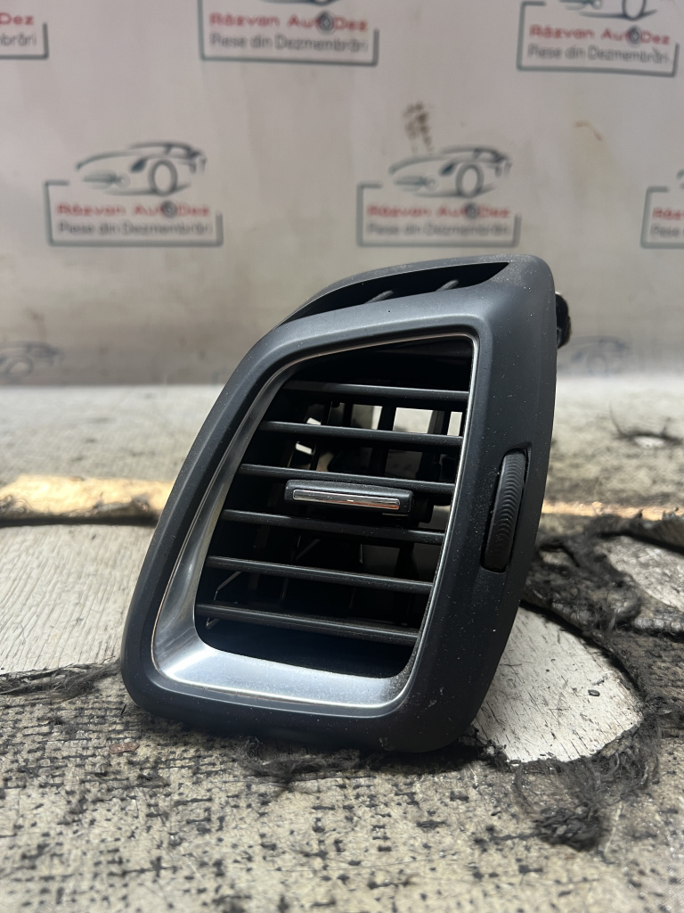 Grila ventilație stânga Citroen DS5 2.0 Motorina 2013