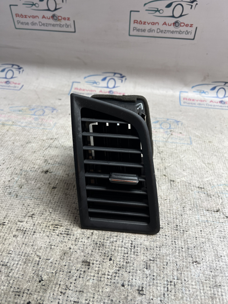 Grila ventilație stânga Mitsubishi ASX 2014