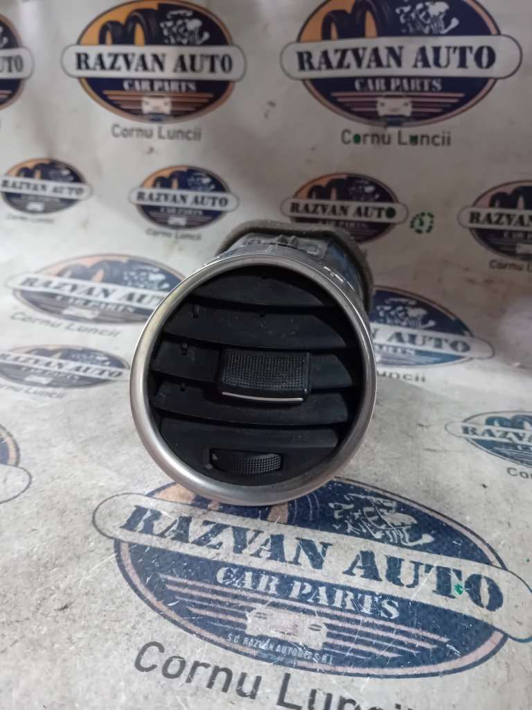 Grila ventilație stânga Seat Exeo 2009