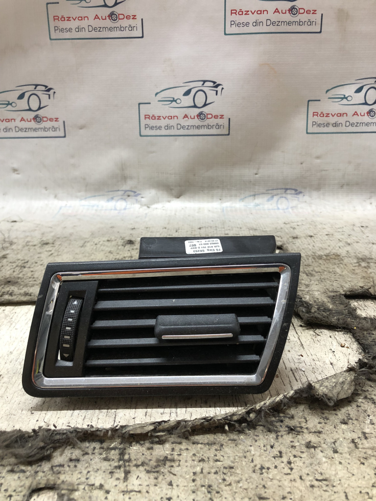 Grila ventilație stânga Skoda RAPID 1.2 Benzina 2014