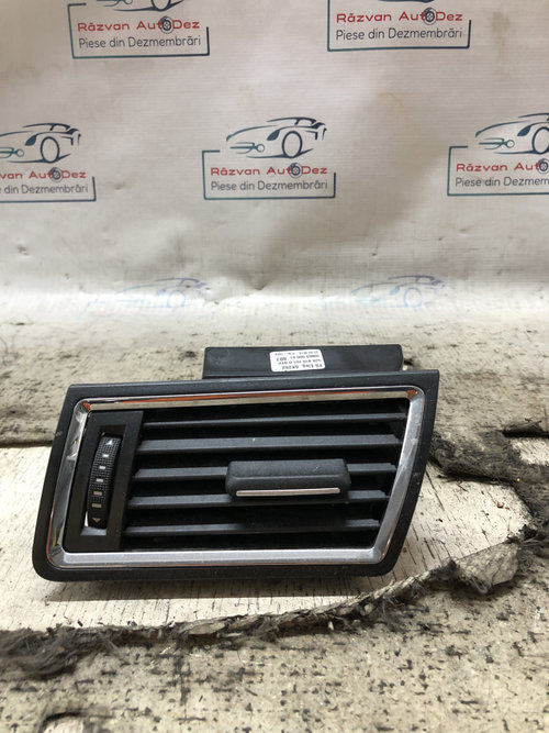 Grila ventilație stânga Skoda RAPID 1.2 Benzina 2014