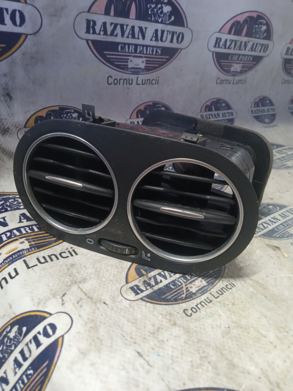 Grila ventilație stânga Volkswagen Golf 5 Plus 2009
