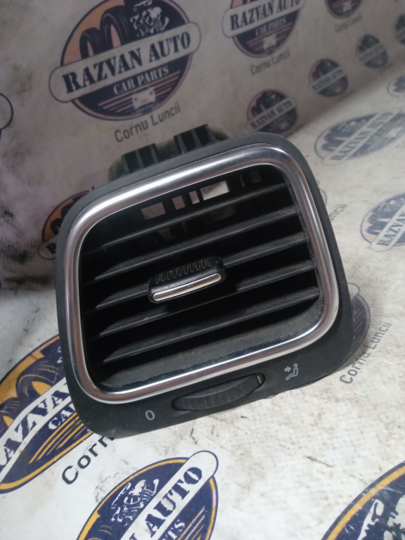Grila ventilație stânga Volkswagen Scirocco 2013