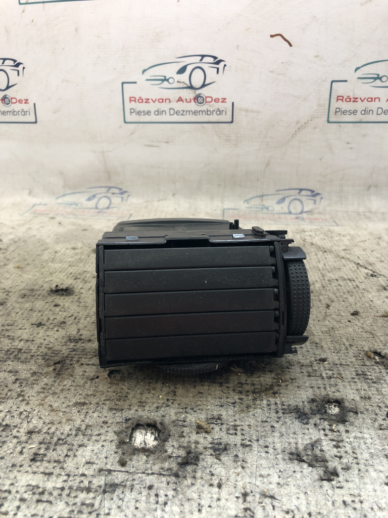 Grila ventilație stânga Volkswagen Sharan 2001
