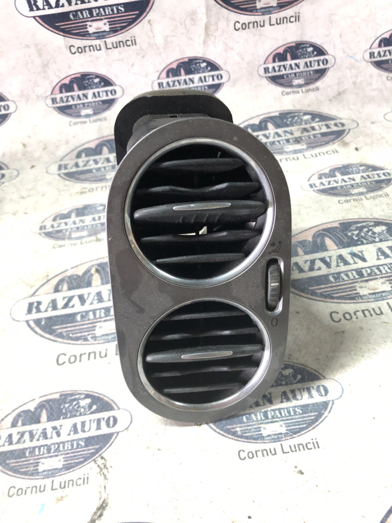 Grila ventilație stânga Volkswagen Tiguan 2008