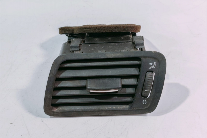 Grila Ventilatie 3C1819701E Volkswagen VW Passat B6 [2005 - 2010]