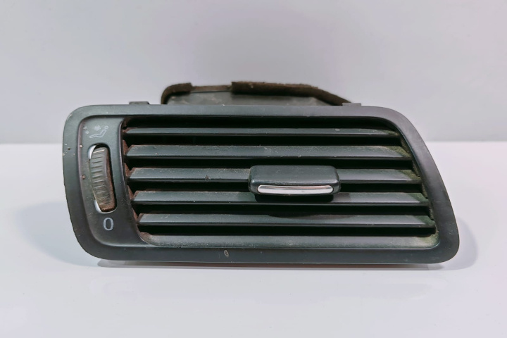 Grila Ventilatie 3C1819702E Volkswagen VW Passat B6 [2005 - 2010]
