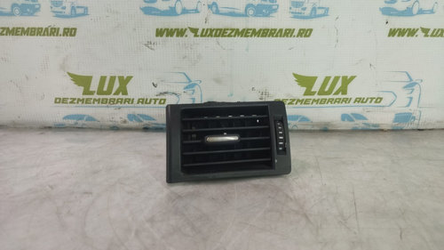 Grila ventilatie 8e0820901f Audi A4 B7 [2004 - 2008] 2.0 BPW