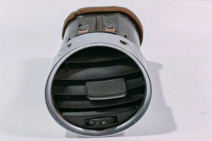 Grila Ventilatie 8H0820901D Audi A4 B7 [2004 - 2008]