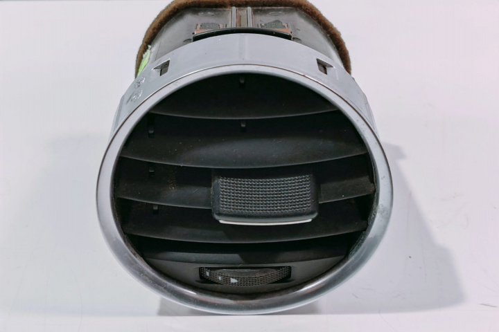 Grila Ventilatie 8H0820951D Audi A4 B7 [2004 - 2008]