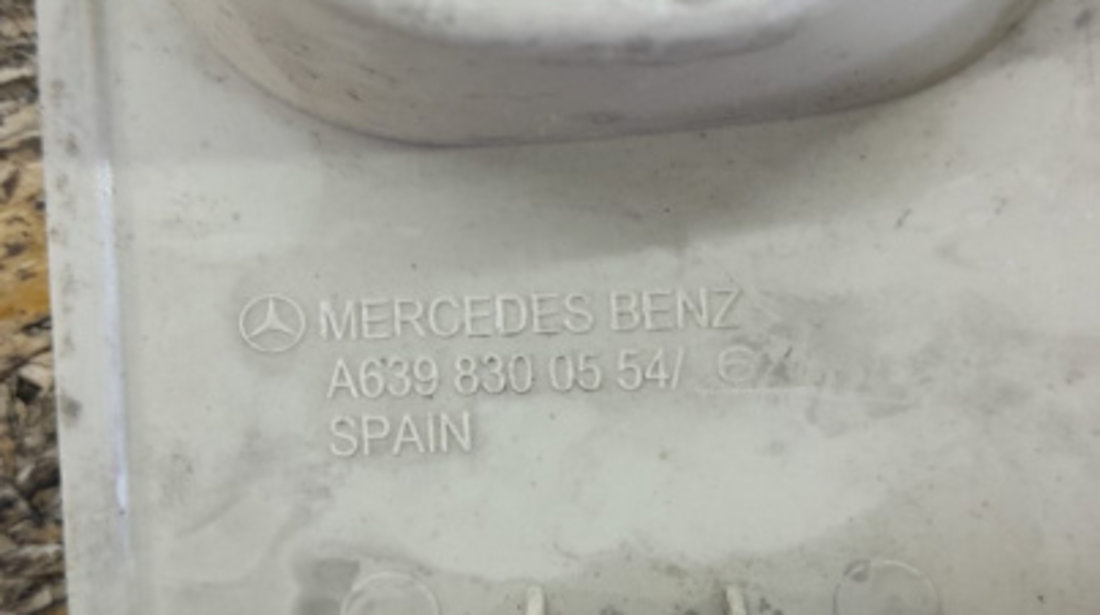 Grila ventilatie aer bord dreapta Mercedes-Benz Vito W639 [2003 - 2010]