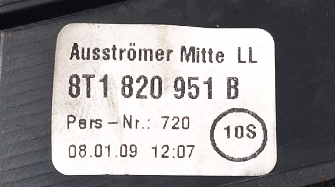 Grila Ventilatie Aer Din Bord Audi A4 B8 (8K) 2007 - 2015 Motorina 8T1820951B, 8T1820951, 06485005, 06485006, 8T1 820 951 B, 8T1 820 951