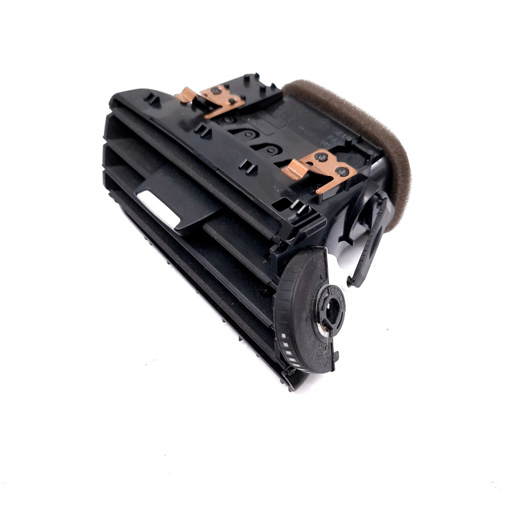 Grila Ventilatie Aer Din Bord Bmw 2 Gran Tourer (F46) 2015 > 218 D B47 C20 A Motorina Stanga 9287289, 17852911, 518804, 178529-11, 64229287289 Bmw