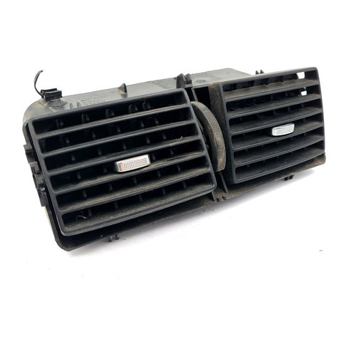 Grila Ventilatie Aer Din Bord Centru Peugeot 307 2001 - 2008 A1079302, 215021, 226318, 9634511177