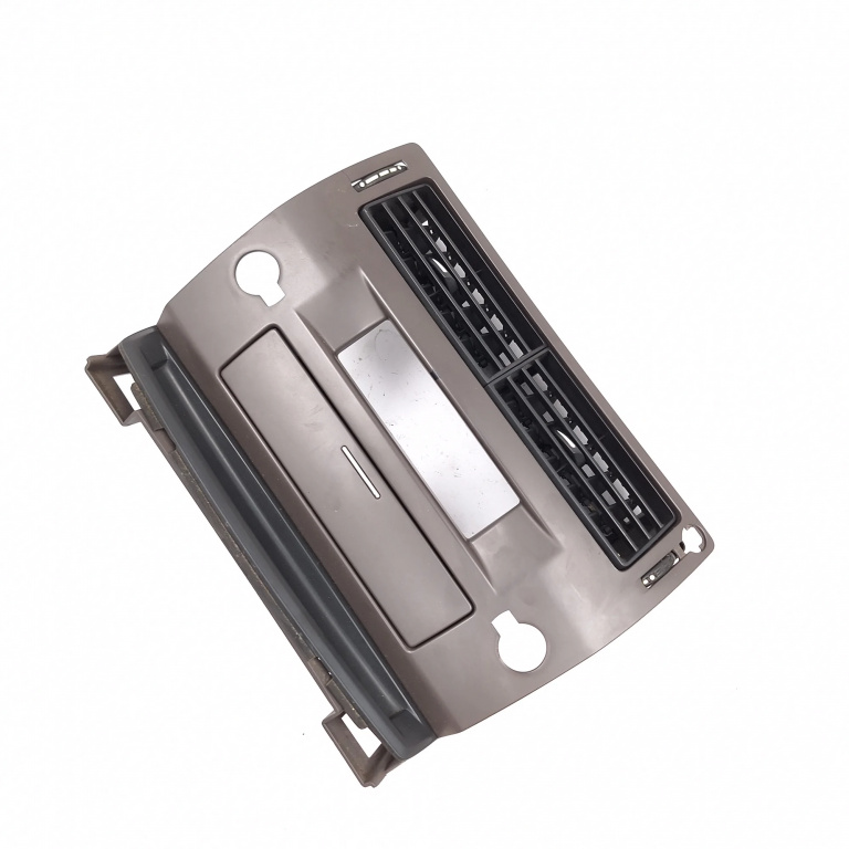 Grila Ventilatie Aer Din Bord Citroen C4 1 (Lc) 2004-2010 1.6 16V Nfu (Tu5Jp4) Benzina Centru 9646338277