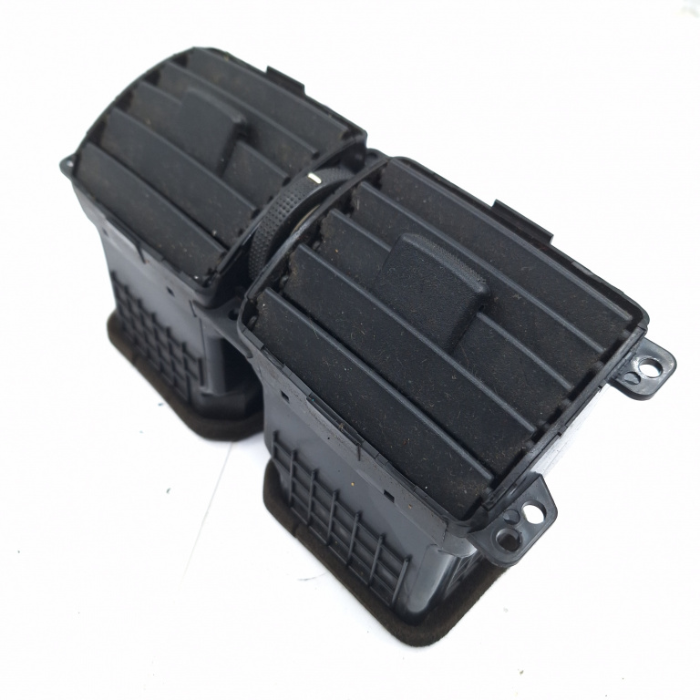 Grila Ventilatie Aer Din Bord Hyundai Tucson (Jm) 2004-2010 2.0 Crdi D4Ea Motorina Centru U024313800, Jm97320A Trw