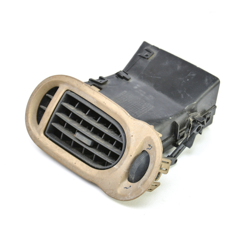 Grila Ventilatie Aer Din Bord Renault Modus (F/Jp0) 2004-2012 1.5 Dci (Fp0F, Jp0F) K9K 766 Motorina Stanga 4622618, 4622619