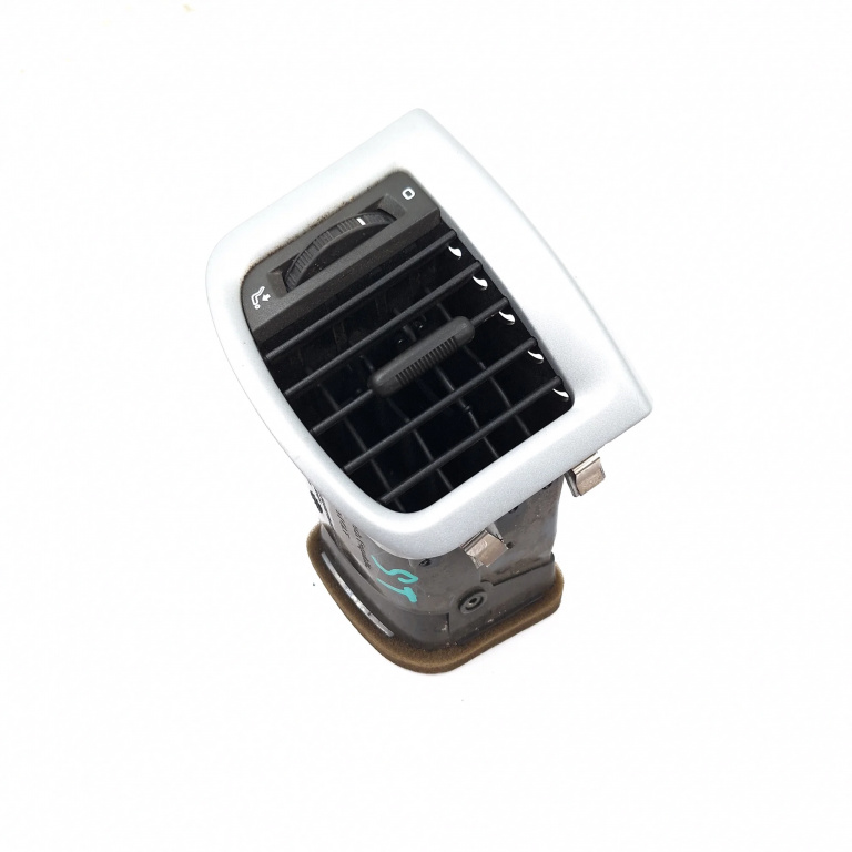 Grila Ventilatie Aer Din Bord Stanga Skoda FABIA 2 2007 - 2014 Benzina 5J0819701B, 1501367, T0028474, P0116002