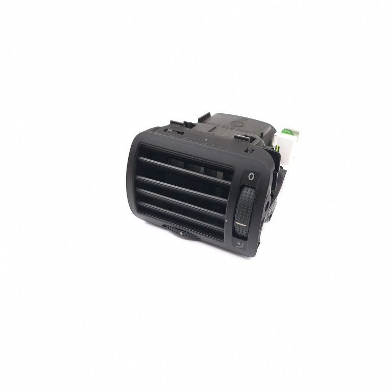 Grila Ventilatie Aer Din Bord Stanga VW PASSAT B5, B5.5 1996 - 2005 Benzina 3B0819703, 95162320, 1841907001