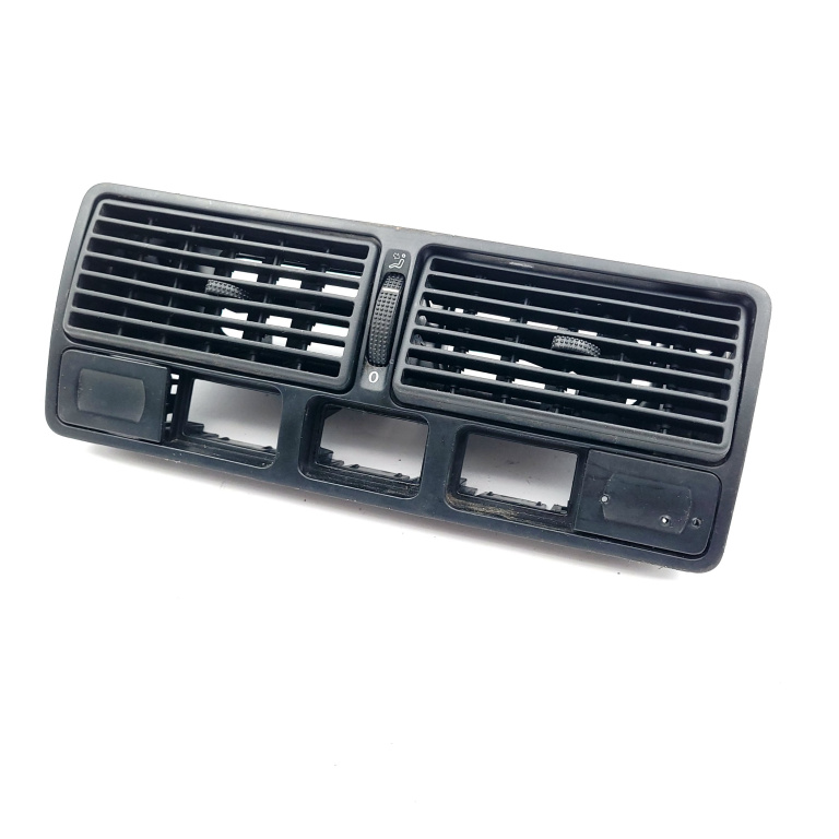 Grila Ventilatie Aer Din Bord Vw Golf 4 1997-2004 1.9 Tdi Axr Motorina Centru 1J0819736C, 1J0 819 736 C, 1J0819728F, 1J0 819 728 F, 1355D3109