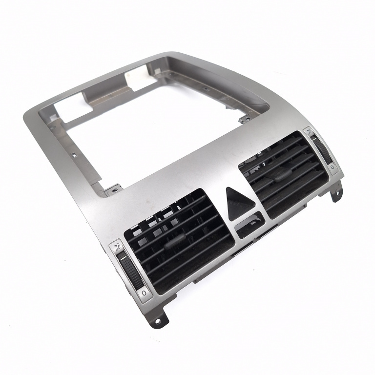 Grila Ventilatie Aer Din Bord Vw Touran (1T) 2003-2010 1.4 Tsi Benzina Centru 1T1819728D, 1T1.819.728.D, 1T1819728