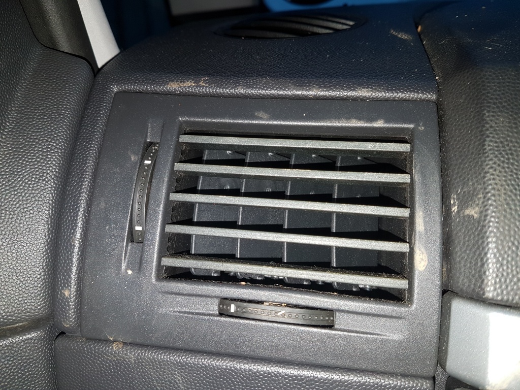 Grila Ventilatie / Aerisire Bord Stanga Opel Meriva 2003 - 2010
