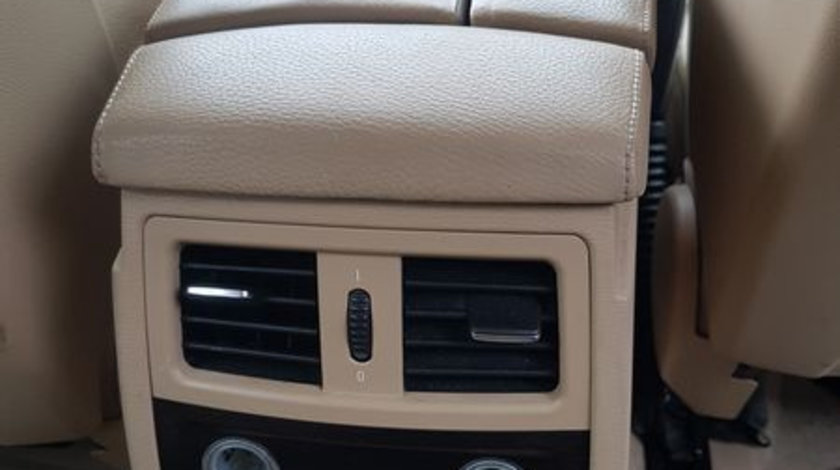 Grila Ventilatie Aerisire Consola Centrala Cotiera BMW Seria 5 E60 E61 2003 - 2010