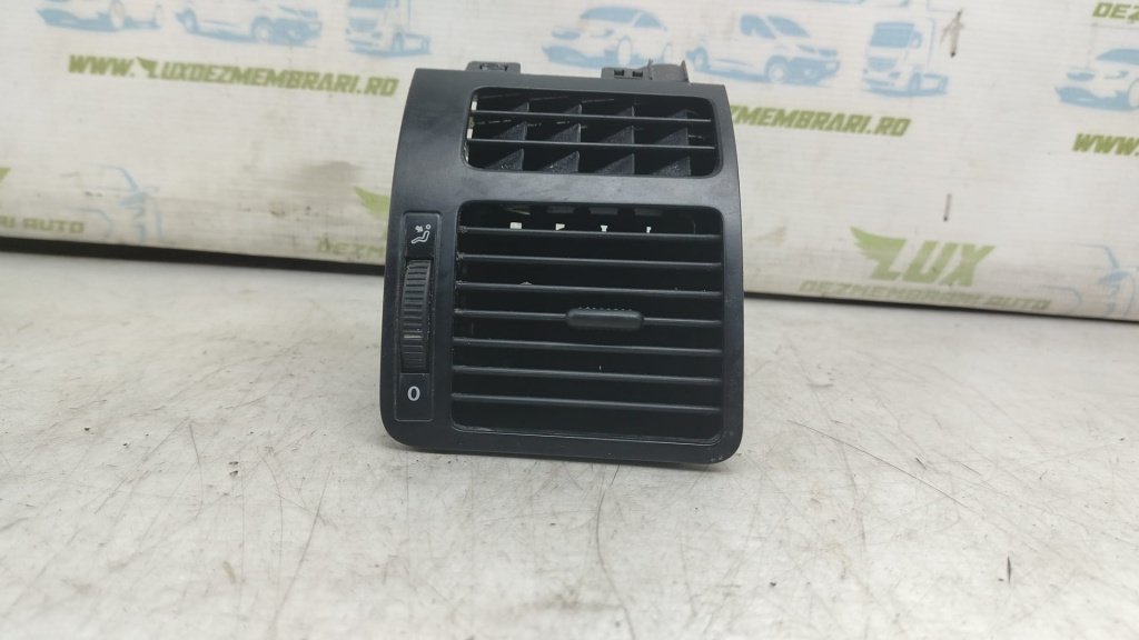 Grila ventilatie bord 1t0819704b Volkswagen VW Touran [2003 - 2006]