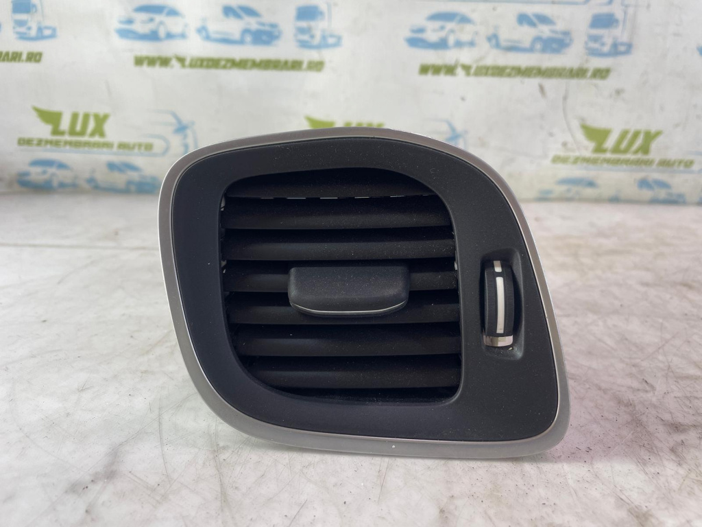 Grila ventilatie bord 30791697 Volvo V40 2 [2012 - 2016] 1.6 d D4162T