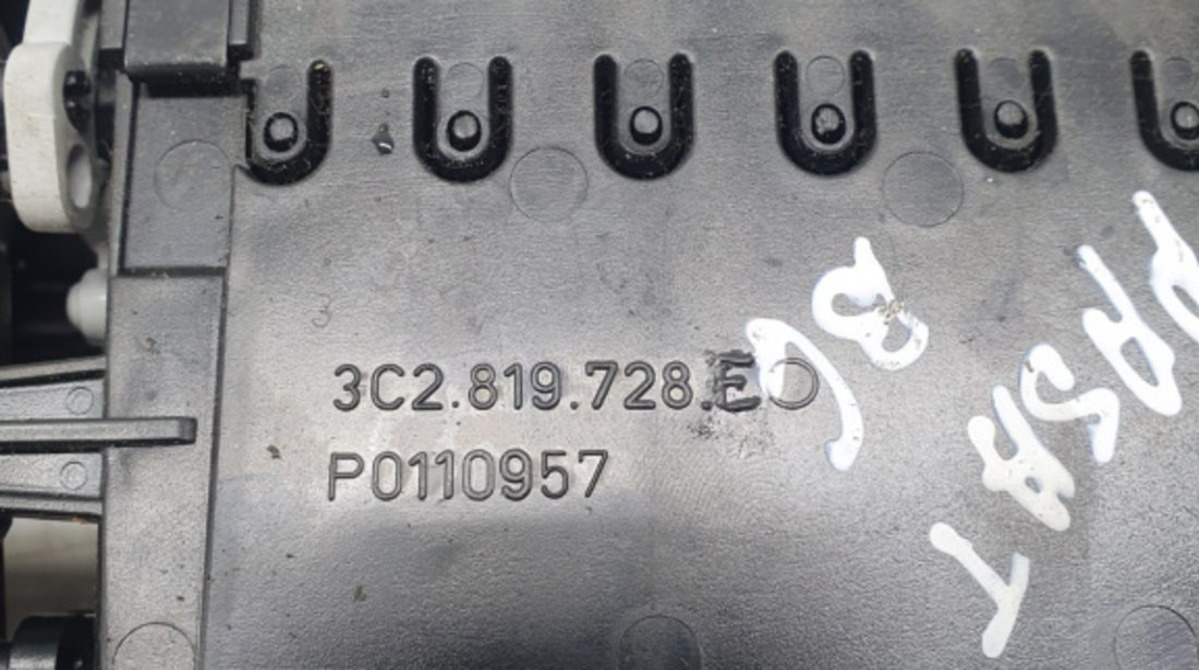 Grila ventilatie bord 3c2819728e Volkswagen VW Passat B6 [2005 - 2010]