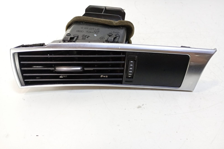 Grila ventilatie bord 4F1820901D Audi A6 4F/C6 [2004 - 2008]
