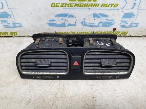 Grila ventilatie bord 5k0819728 Volkswagen VW Golf 6 [2008 - 2015] 1.6 tdi cayc