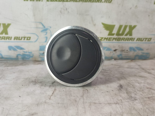 Grila ventilatie bord 687601987r Dacia Duster [facelift] [2013 - 2017] 1.5 dci K9K858