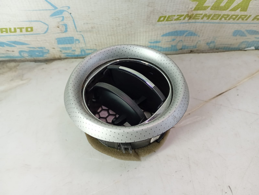 Grila ventilatie bord 687606325r Renault Clio 4 [2012 - 2020] 1.5 dci K9K608