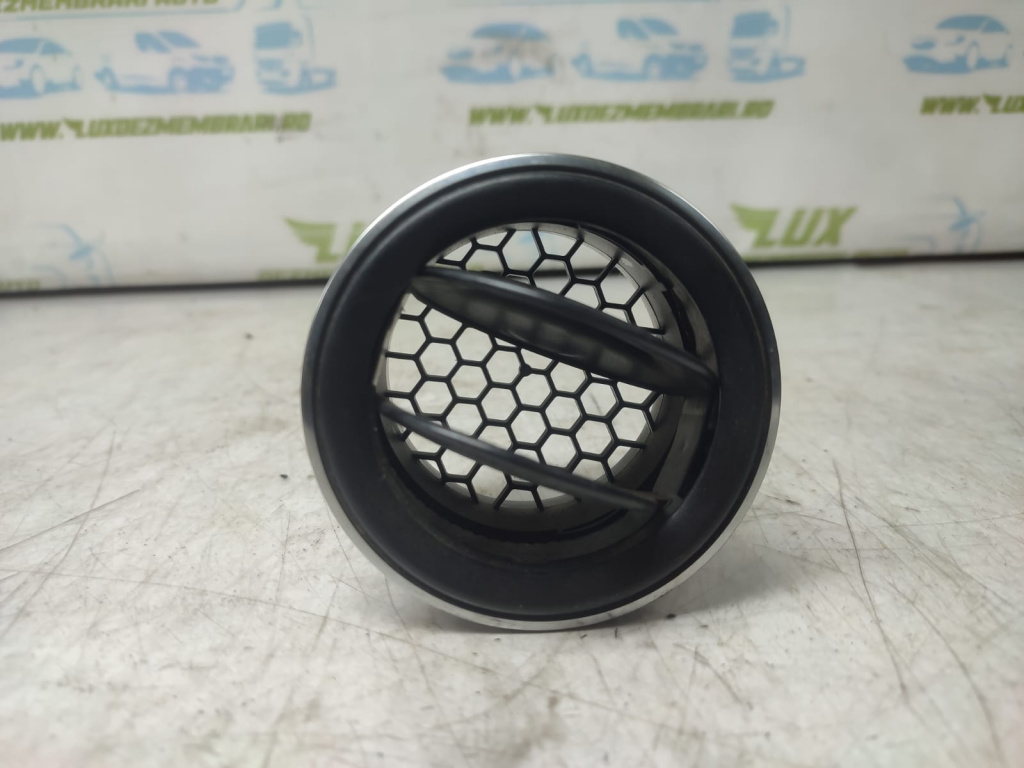 Grila ventilatie bord 687607797R Dacia Sandero 2 [facelift] [2017 - 2020]