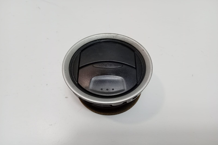 Grila ventilatie bord 6S6HA018B09 Ford Fiesta 5 [2001 - 2007]