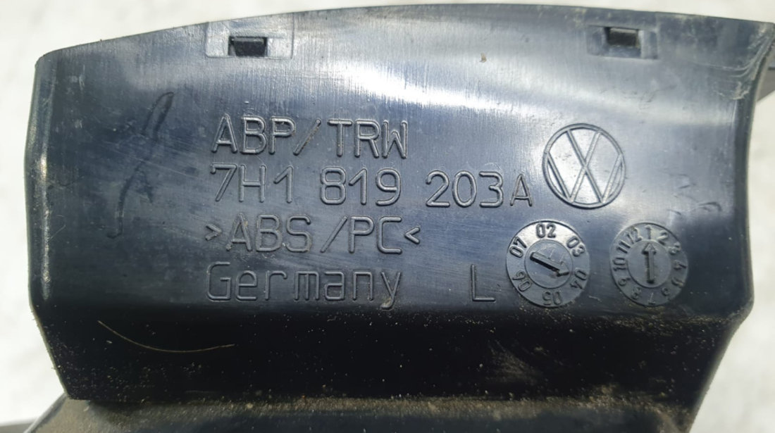Grila ventilatie bord 7h1819203a Volkswagen VW Transporter T5 [2003 - 2009]